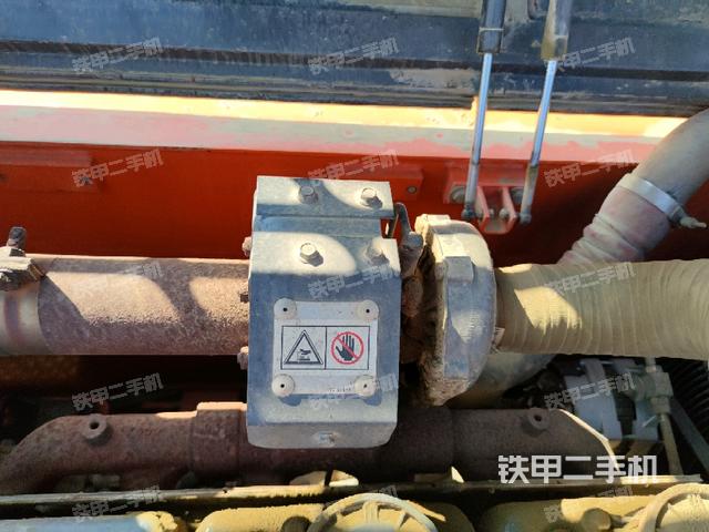 增壓器特寫(xiě)(上車部件) 增壓器特寫(xiě)(上車部件)