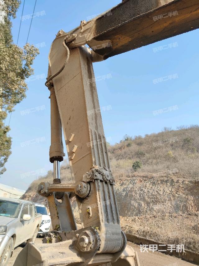 小臂整體左后（工作和回轉(zhuǎn)裝置）