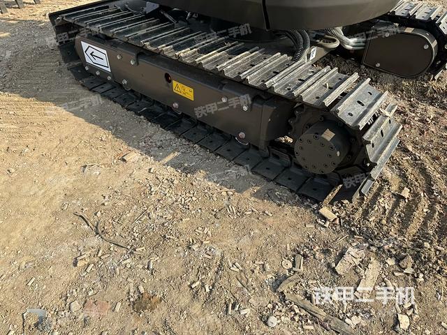 右導(dǎo)向輪（行走機(jī)構(gòu)）