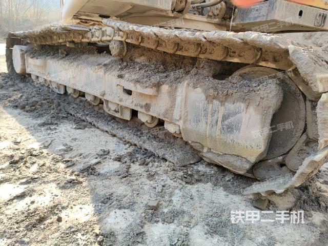 右側(cè)履帶整體（行走機構(gòu)）