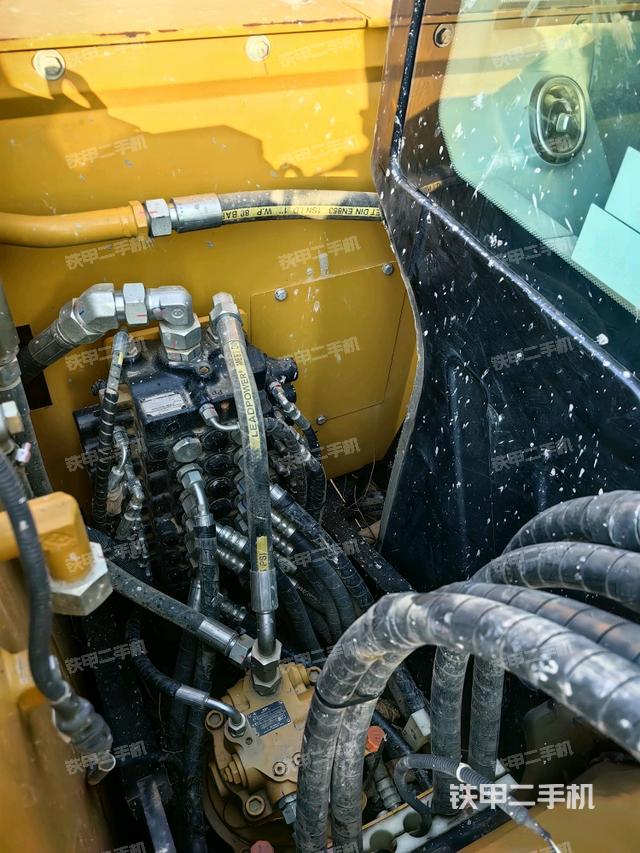 分配閥（上車部件）