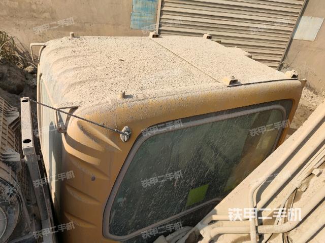 駕駛室頂部俯視（上車部件）