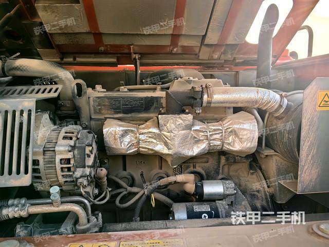 發(fā)動機室(上車部件) 發(fā)動機室(上車部件)