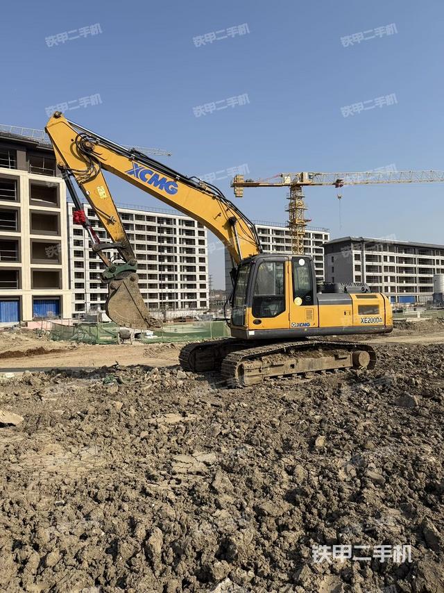 徐工XE200DA挖掘機(jī)