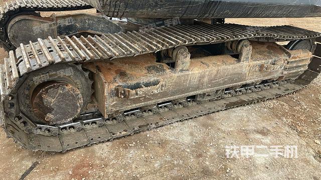 單側(cè)履帶整體（整機外觀）