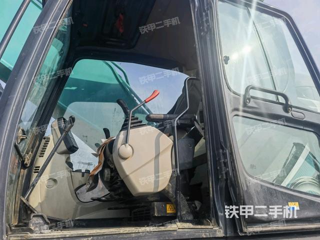 頂棚整體（駕駛室部分）