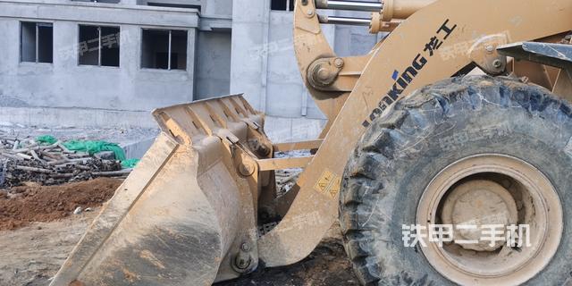 工作装置整体（整机外观及大件）