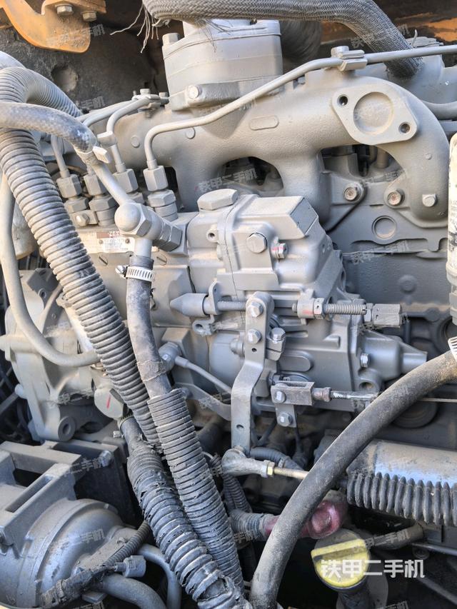 發(fā)動(dòng)機(jī)整體俯視（整機(jī)外觀）