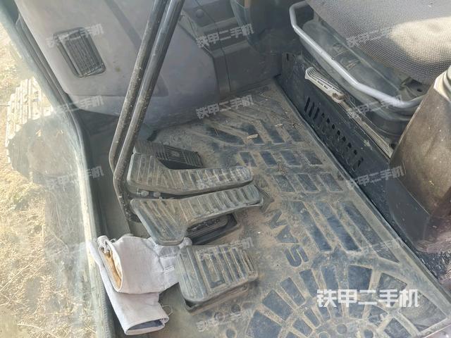 頂棚整體(駕駛室部分) 頂棚整體(駕駛室部分)