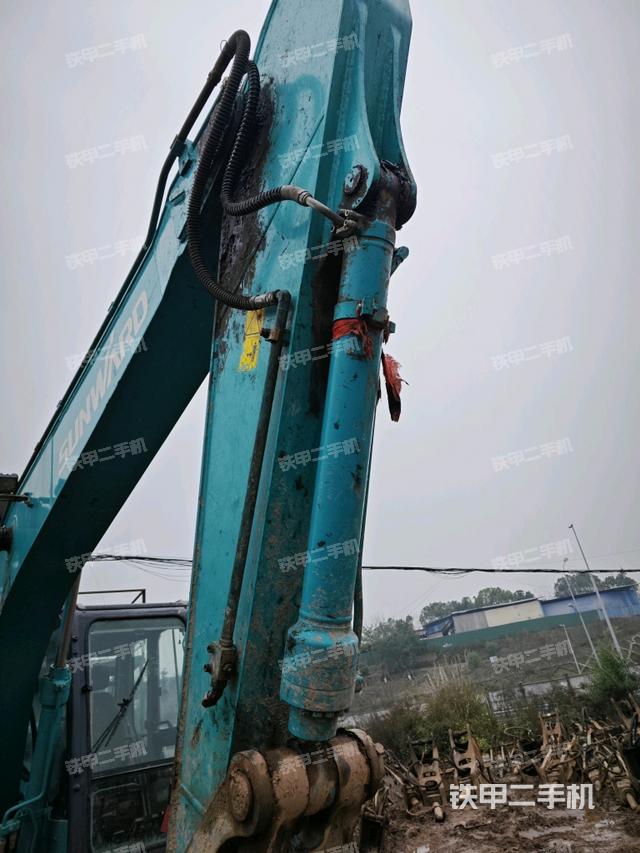 小臂整體右前（工作和回轉(zhuǎn)裝置）