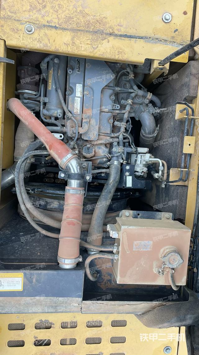 發(fā)動機整體俯視（整機外觀）