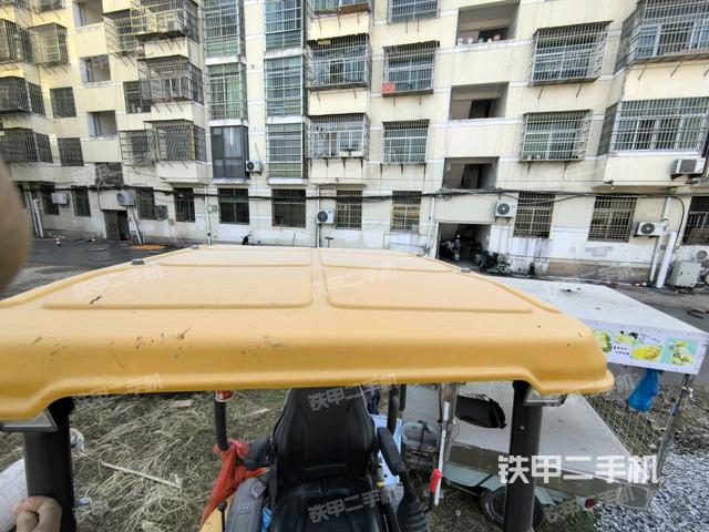 駕駛室頂部（整機(jī)外觀）