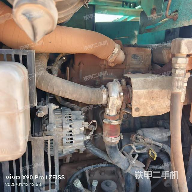 发动机整体俯视（整机外观）