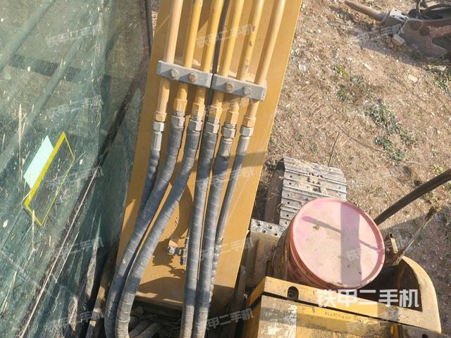 大臂根部?斜(工作和回轉(zhuǎn)裝置) 大臂根部?斜(工作和回轉(zhuǎn)裝置)