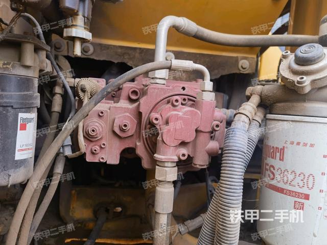 液壓泵斜45?左(大件艙室) 液壓泵斜45?左(大件艙室)