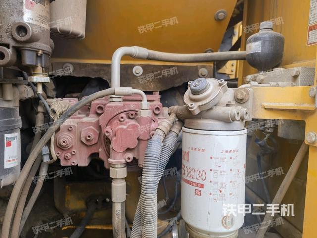 液壓泵室(大件艙室) 液壓泵室(大件艙室)