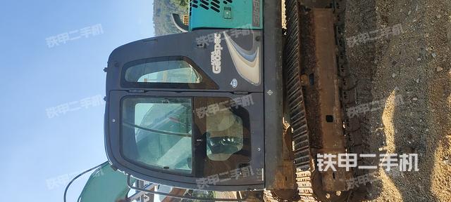 驾驶室整体（整机外观）