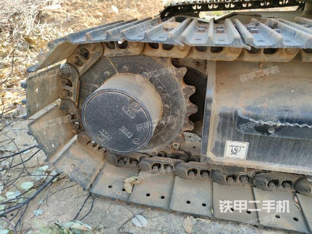 右驱动轮(行走机构) 右驱动轮(行走机构)