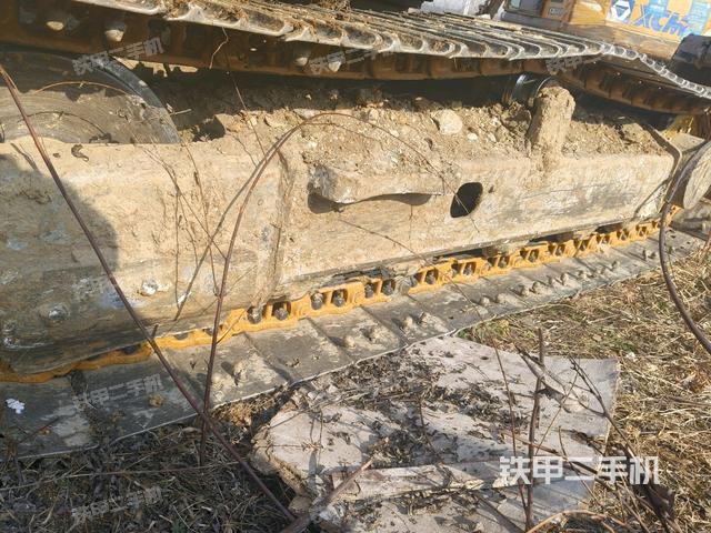 左驅(qū)動輪(行走機(jī)構(gòu)) 左驅(qū)動輪(行走機(jī)構(gòu))