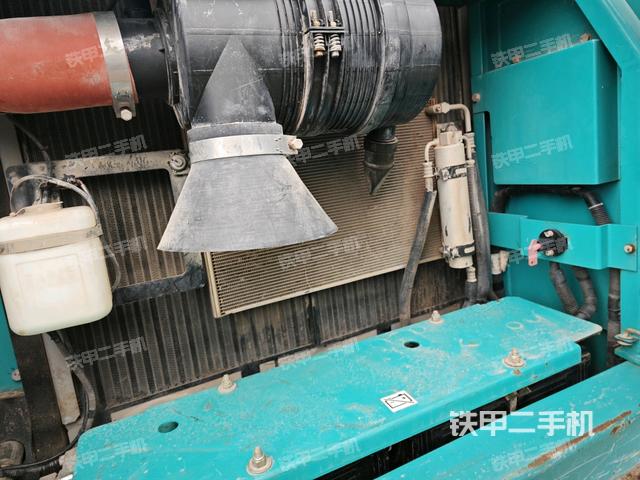 散熱器正面（大件艙室）