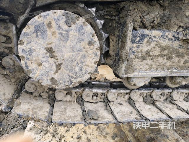 左驅(qū)動(dòng)輪（行走機(jī)構(gòu)）