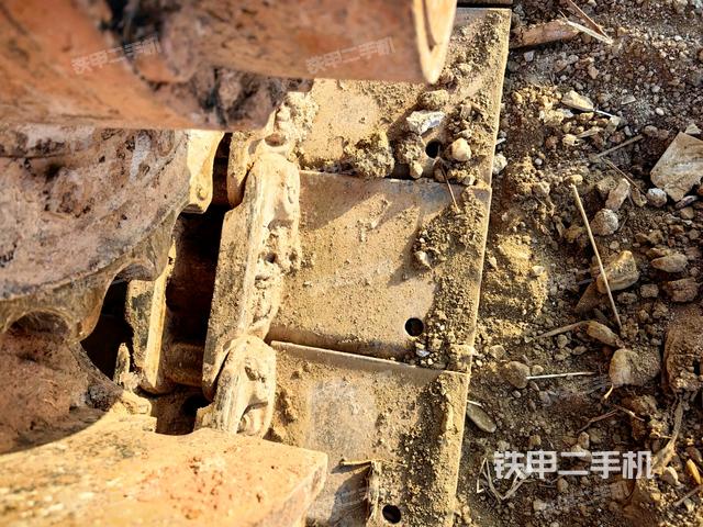 左驅(qū)動輪(行走機構(gòu)) 左驅(qū)動輪(行走機構(gòu))