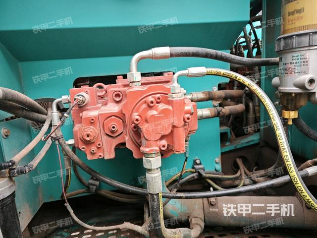 液壓泵室（大件艙室）