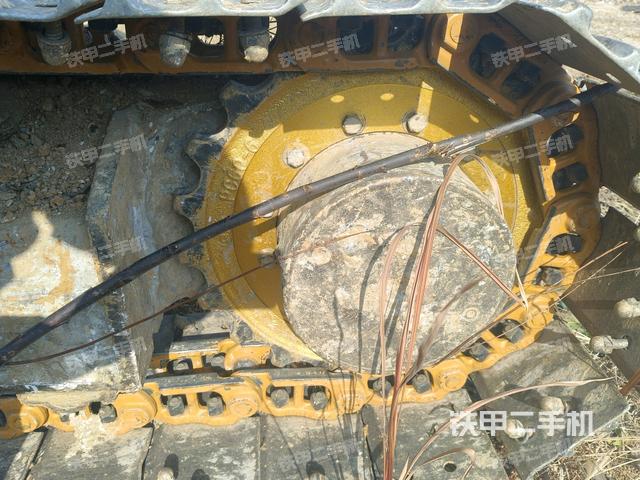左側(cè)履帶整體?(行走機(jī)構(gòu)) 左側(cè)履帶整體?(行走機(jī)構(gòu))