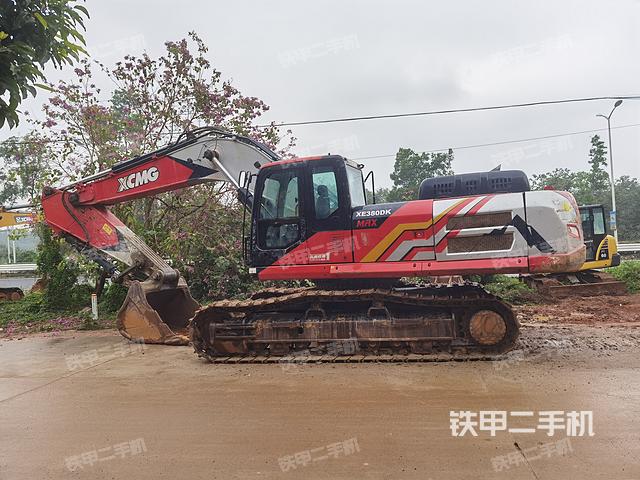 整機(jī)右后45°(整機(jī)外觀) 整機(jī)右后45°(整機(jī)外觀)