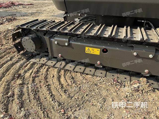 左側(cè)履帶整體?（行走機(jī)構(gòu)）