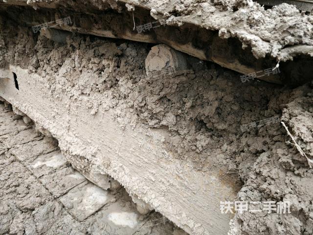 左托鏈輪和鏈筋（行走機(jī)構(gòu)）