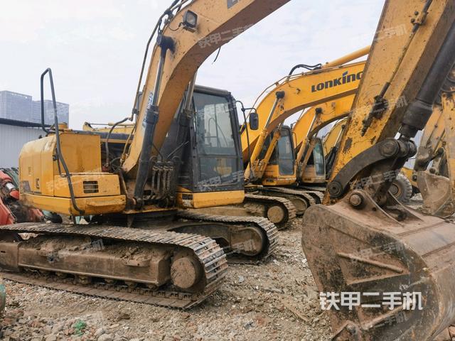 右前45(整機外觀) 右前45(整機外觀)