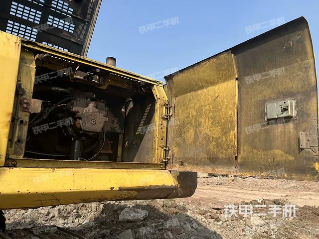 液壓泵室（大件艙室）