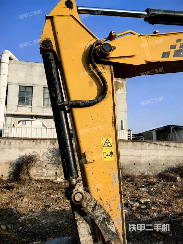 小臂整體左后（工作和回轉(zhuǎn)裝置）