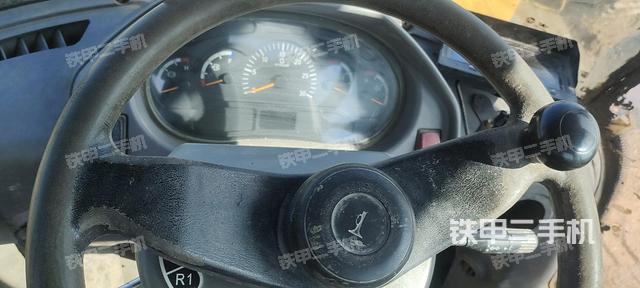 驾驶室操作台（整机外观及大件）