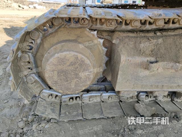 右驅(qū)動(dòng)輪(行走機(jī)構(gòu)) 右驅(qū)動(dòng)輪(行走機(jī)構(gòu))