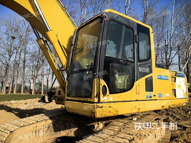 驾驶室整体（整机外观）