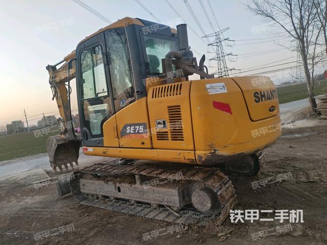 左后45(整機(jī)外觀) 左后45(整機(jī)外觀)