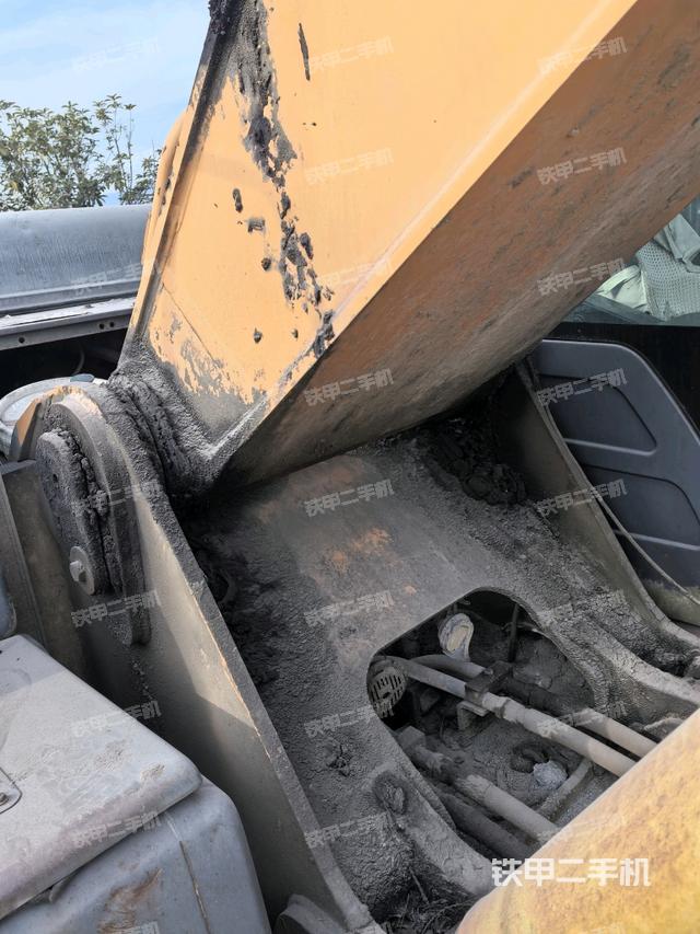 大臂根部?斜視（工作和回轉(zhuǎn)裝置）