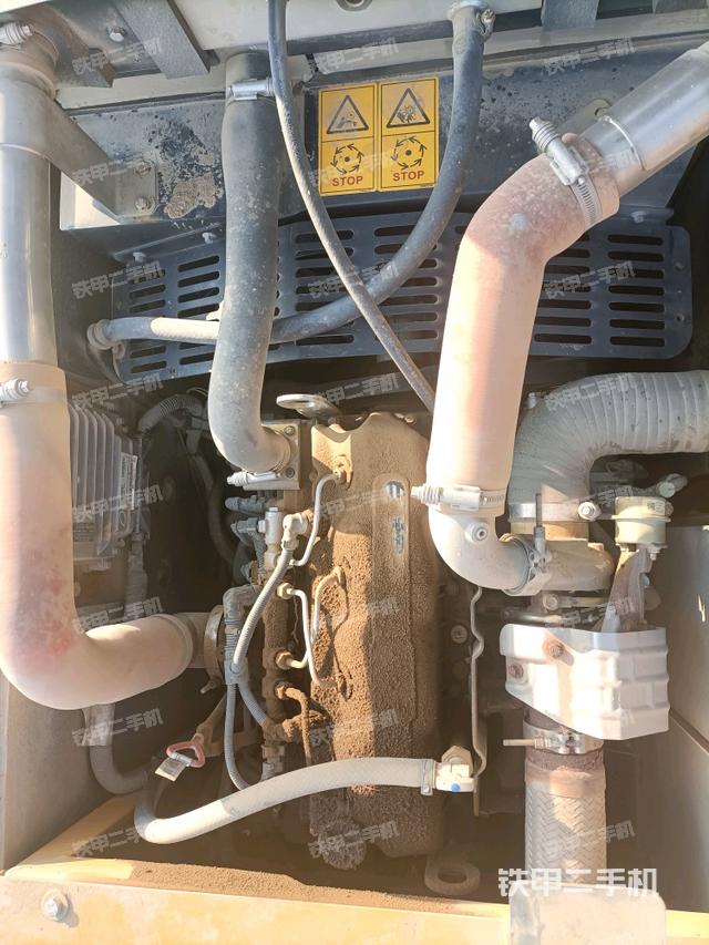 發(fā)動(dòng)機(jī)室(上車(chē)部件) 發(fā)動(dòng)機(jī)室(上車(chē)部件)