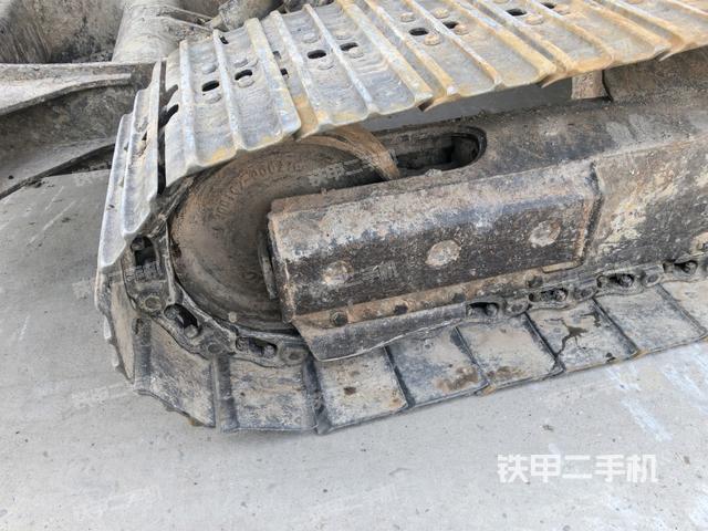 右側(cè)行走馬達(dá)蓋板(行走機(jī)構(gòu)) 右側(cè)行走馬達(dá)蓋板(行走機(jī)構(gòu))