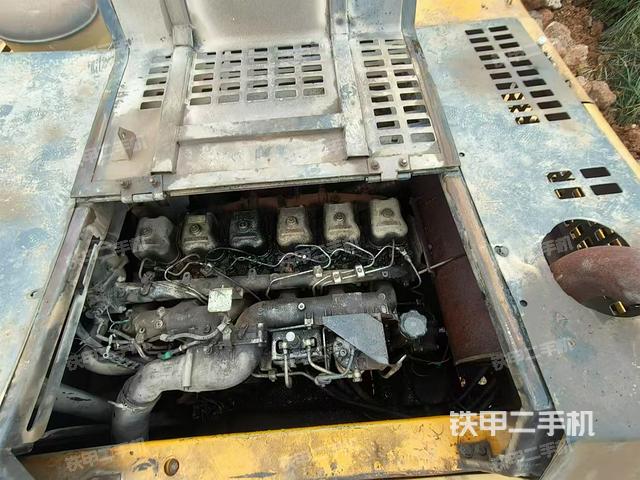 发动机整体俯视（整机外观）