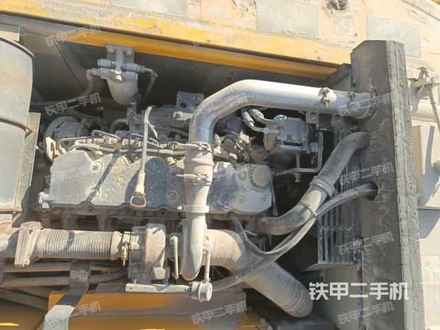 發(fā)動(dòng)機(jī)室(上車部件) 發(fā)動(dòng)機(jī)室(上車部件)