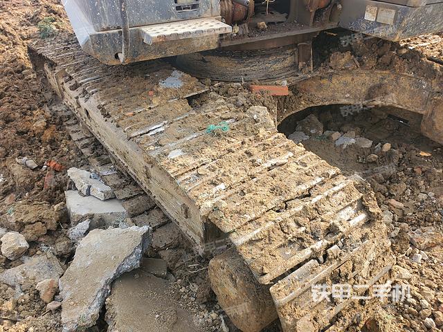 单侧履带整体（整机外观）