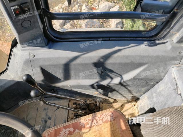 儀表盤(駕駛室部分) 儀表盤(駕駛室部分)