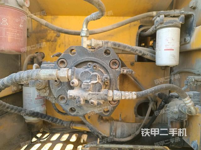液壓泵室(大件艙室) 液壓泵室(大件艙室)
