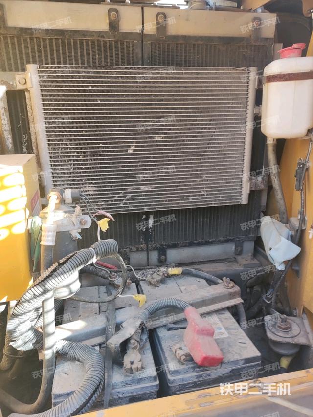 散熱器室(大件艙室) 散熱器室(大件艙室)