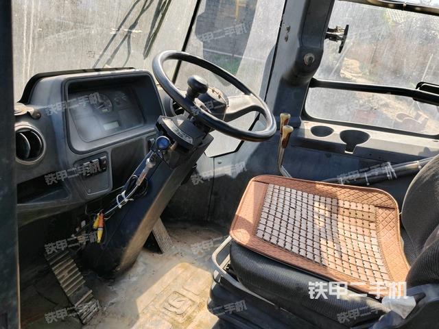 儀表盤（駕駛室部分）