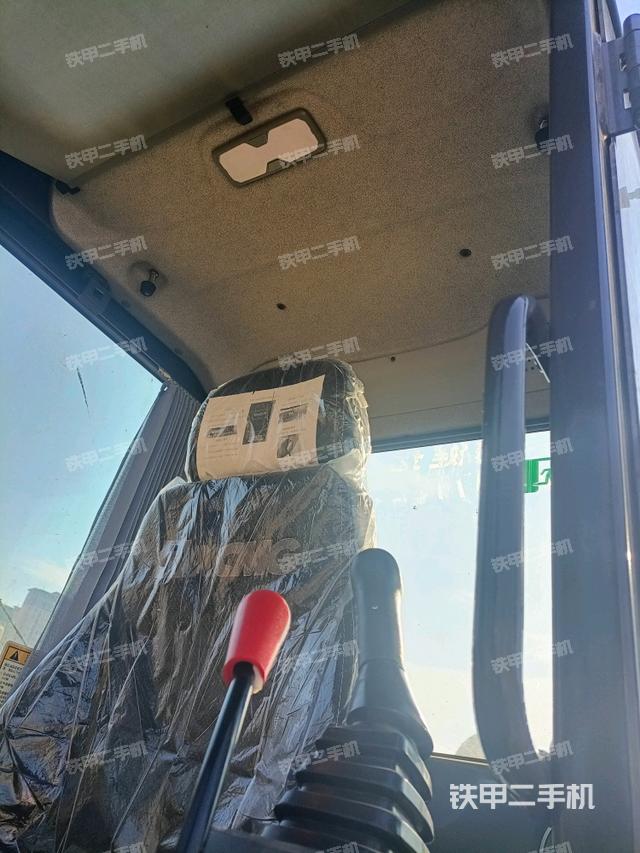 頂棚整體（駕駛室部分）