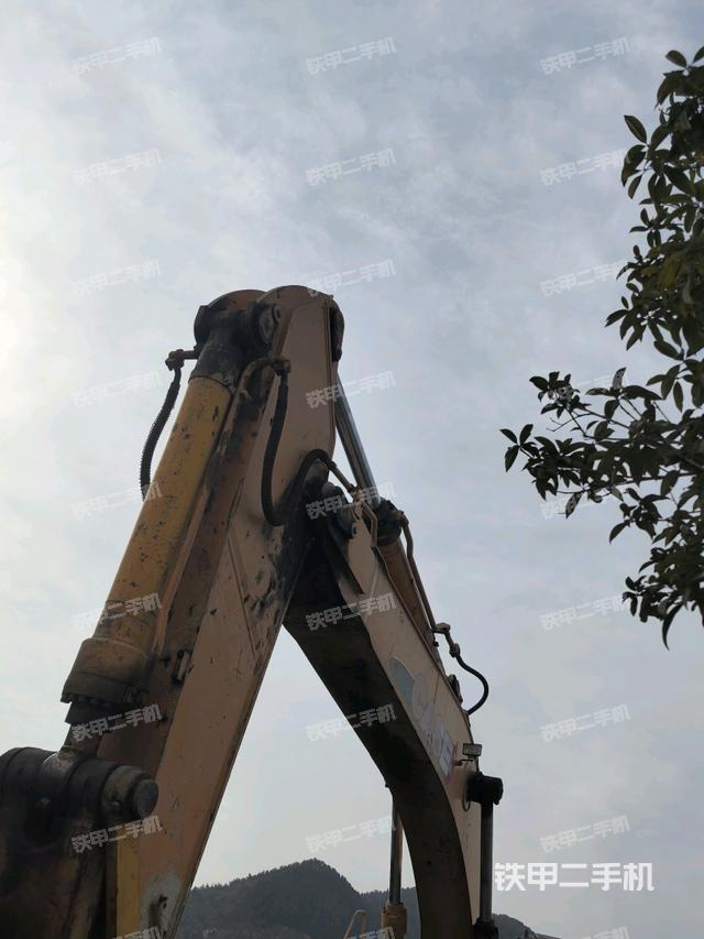 小臂整體左后（工作和回轉(zhuǎn)裝置）